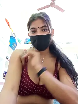 Hot radhaji online show from 01/15/26, 09:12