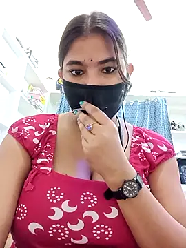 Hot radhaji online show from 04/07/26, 01:46