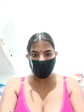 Hot radhaji online show from 11/24/25, 05:35