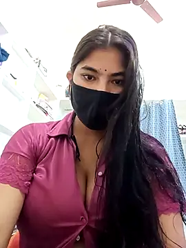 Hot radhaji online show from 03/29/26, 08:38