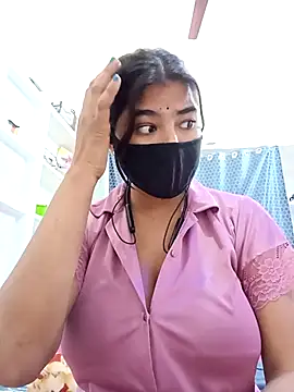 Hot radhaji online show from 03/21/26, 01:07