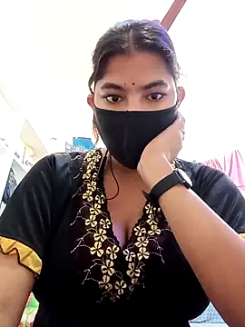 Hot radhaji online show from 02/22/26, 01:52