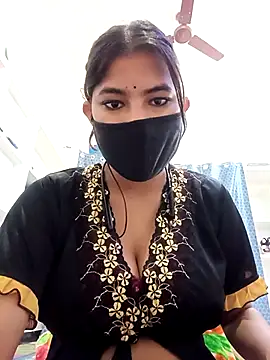 Hot radhaji online show from 02/06/26, 04:41