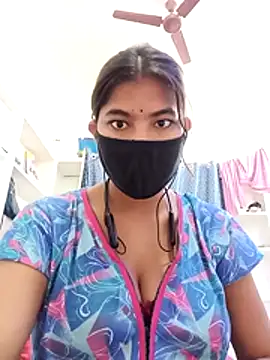 Hot radhaji online show from 02/23/26, 02:13