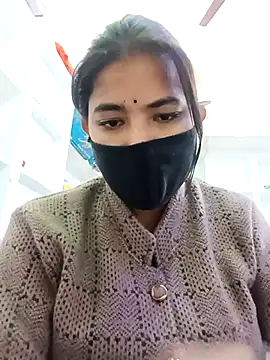 Hot radhaji online show from 12/20/25, 04:10