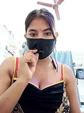 Hot radhaji online show from 03/26/26, 04:11