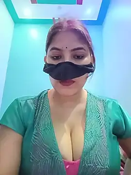 Hot radhaji online show from 07/07/26, 04:10
