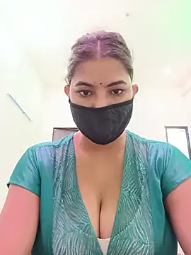 Hot radhaji online show from 07/26/26, 04:41