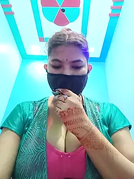 Hot radhaji online show from 06/16/26, 03:39