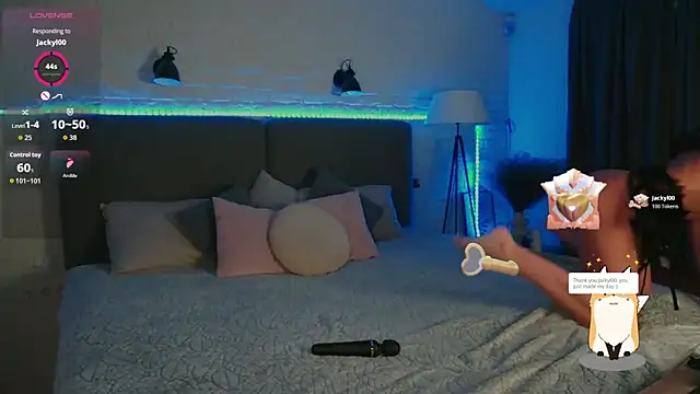 Snapshot of Lovely___Maria chatting on 03/23/26, 07:47 Lovely Maria online show from 03/23/26, 07:47