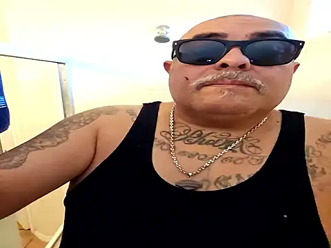 B1GLO online show from 12/19/25, 11:07