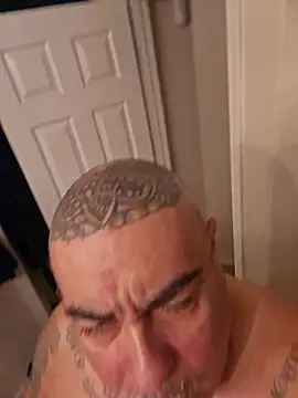 B1GLO online show from 11/22/25, 11:14