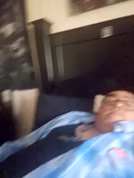 B1GLO online show from 11/21/25, 10:20