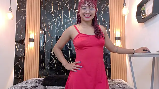 Snapshot of SamanthaFox_8 chatting on 06/16/26, 11:21 SamanthaFox 8 online show from 06/16/26, 11:21