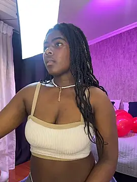 KarinaFlowers  online show from 02/17/26, 12:41