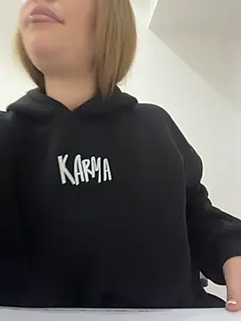 ClaraPasssion online show from 05/15/26, 04:05