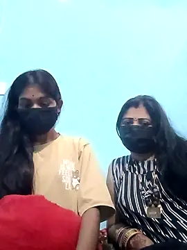 Snapshot of samaya-Neha chatting on 10/13/25, 07:10 samaya-Neha online show from 10/13/25, 07:10