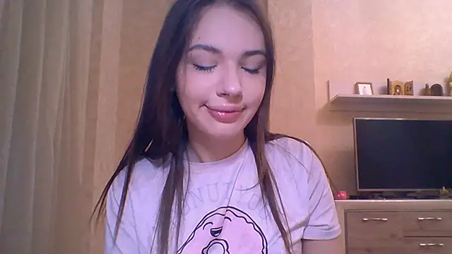 CeyaLier online show from 12/05/25, 05:22