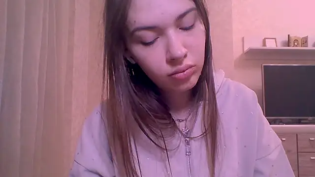 CeyaLier online show from 03/26/26, 05:55