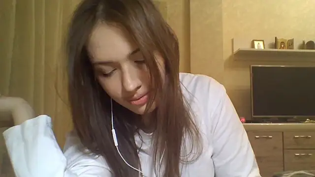 CeyaLier online show from 01/12/26, 08:36