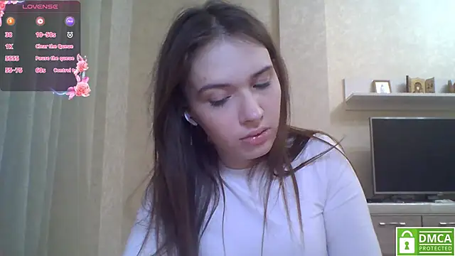CeyaLier online show from 05/15/26, 08:18
