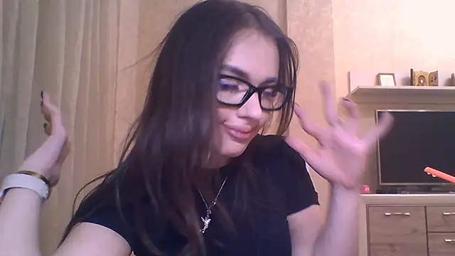 CeyaLier online show from 11/04/25, 05:06