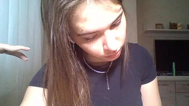 CeyaLier online show from 02/09/26, 01:20