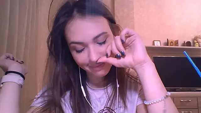 CeyaLier online show from 11/27/25, 07:58