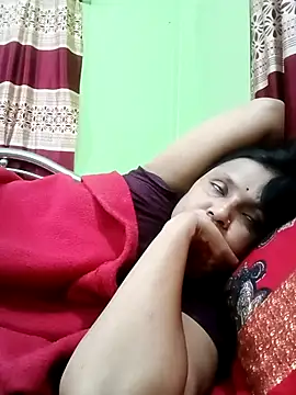 Megla879 online show from 11/17/25, 11:20