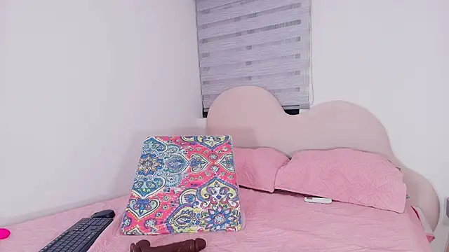 lu mystic online show from 12/05/25, 12:04