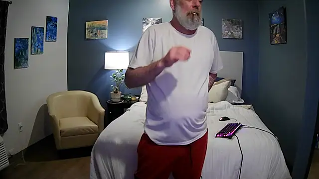 Snapshot of Fuck-Buddy-4U chatting on 10/16/25, 11:46 Fuck-Buddy-4U online show from 10/16/25, 11:46