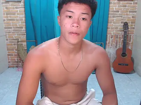 ur naughtyboy patrick online show from 11/19/25, 01:44