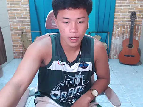 ur naughtyboy patrick online show from 11/28/25, 11:27