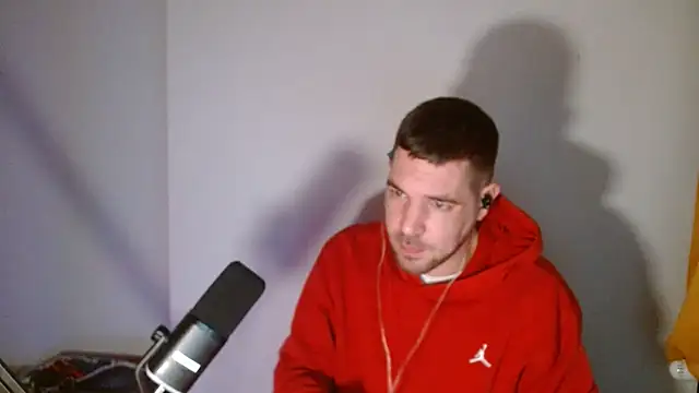 chibrax918 online show from 12/15/25, 02:28