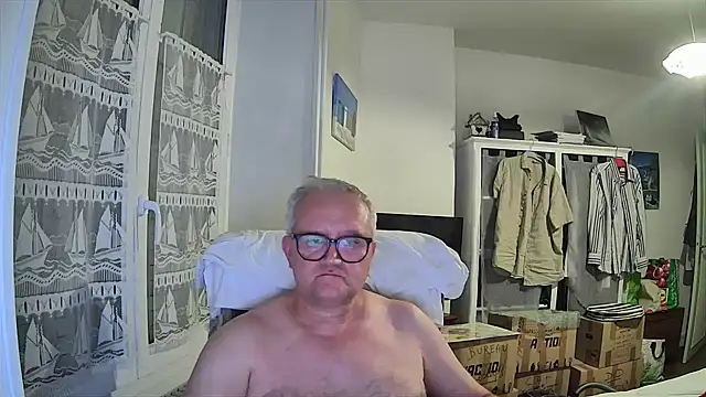 macdut67 online show from 07/27/26, 01:56