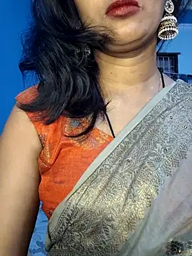 Janu-hasena online show from 12/19/25, 05:48