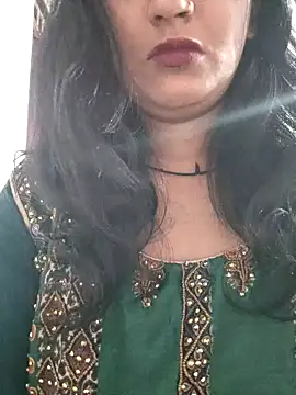 Janu-hasena online show from 11/08/25, 10:30