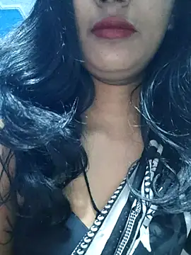 Janu-hasena online show from 11/25/25, 01:17