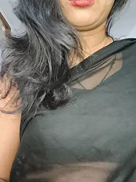 Snapshot of Janu-hasena chatting on 07/10/26, 05:24 Janu-hasena online show from 07/10/26, 05:24