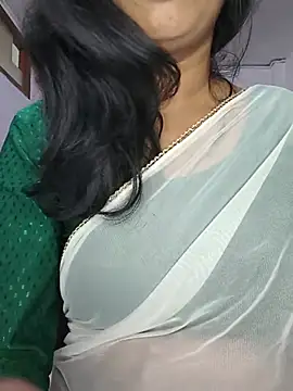 Snapshot of Janu-hasena chatting on 07/01/26, 02:01 Janu-hasena online show from 07/01/26, 02:01