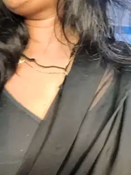 Janu-hasena online show from 04/19/26, 10:27