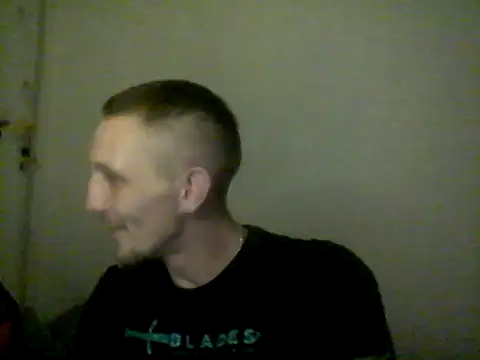 Twolatte online show from 12/01/25, 08:10