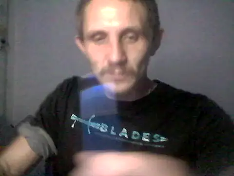 Twolatte online show from 11/28/25, 08:53