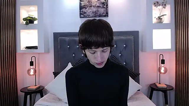 Emo Boy  online show from 03/12/26, 08:24