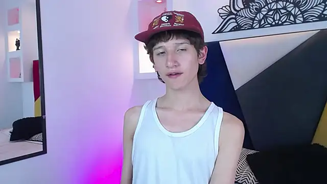 Emo Boy  online show from 02/03/26, 03:37