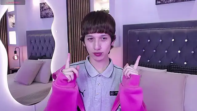 Emo Boy  online show from 05/08/26, 08:34