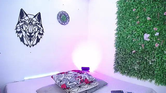 Emo Boy  online show from 12/01/25, 12:39