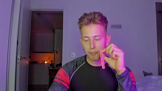 find0m master online show from 12/22/25, 09:48