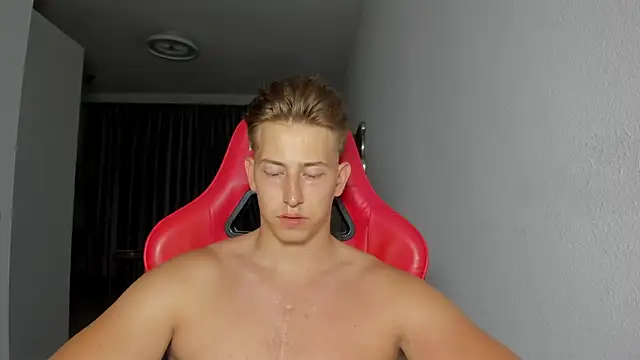 find0m master online show from 10/28/25, 10:41