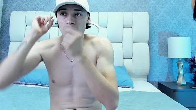 nicollandjhon online show from 11/28/25, 02:45